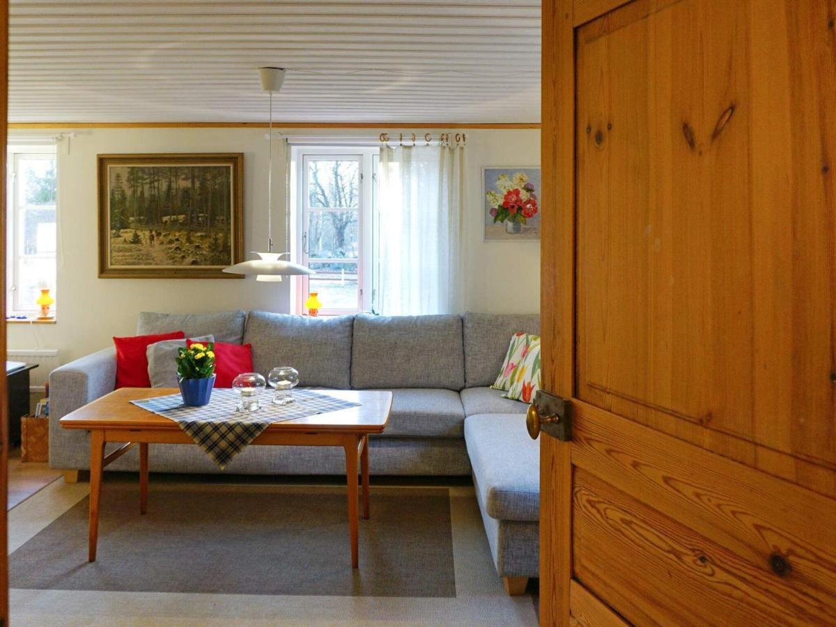 6 Person Holiday Home In Alsterbro Kättilstorp المظهر الخارجي الصورة